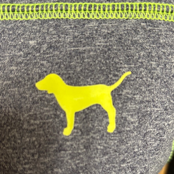 PINK Victoria's Secret Ultimate Pullover - Picture 5 of 5